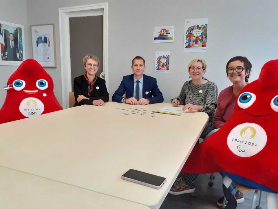 Signature de la Charte d'engagement LGBT+ par la DSDEN 28