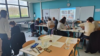 12 CPC en pleine formation scientifique avec la fondation « la main à la pâte »