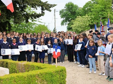 Cérémonie du 08 mai à Sambin